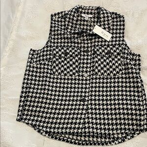 C by One Houndstooth Button Down Vest- Black and White